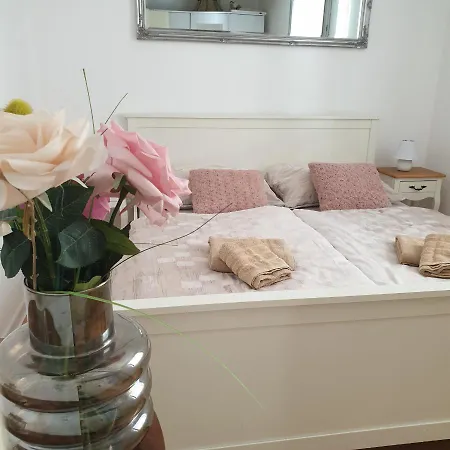 Apartment D&m - An In The Heart Of The Old Town *