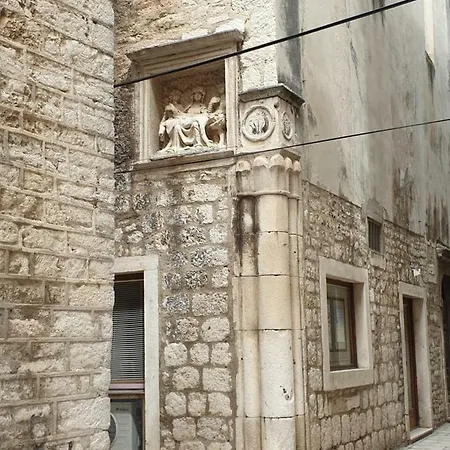 Apartment D&m - An In The Heart Of The Old Town *