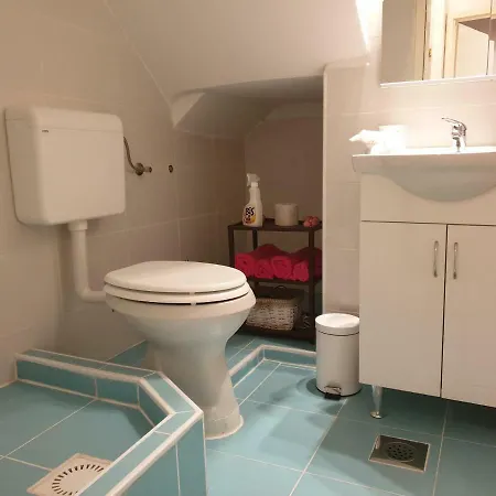 D&m - An In The Heart Of The Old Town 아파트 *