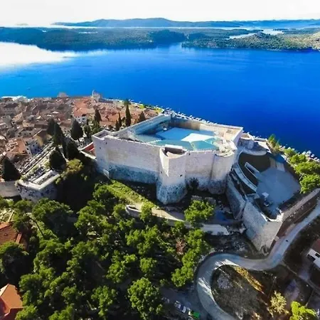 D&m - An In The Heart Of The Old Town * Sibenik