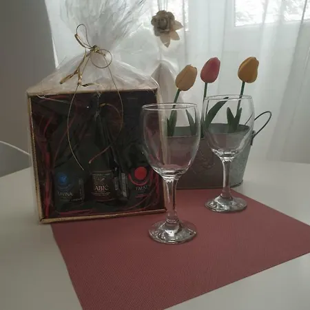 D&m - An In The Heart Of The Old Town 시베니크