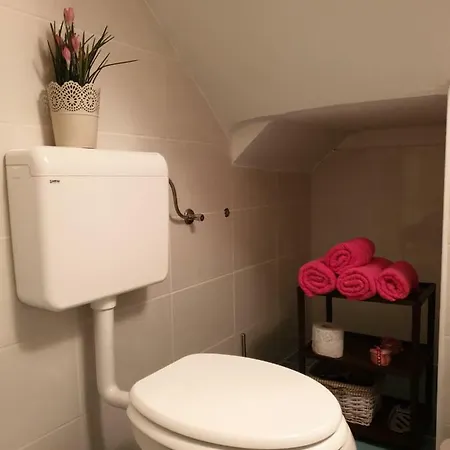 Apartment D&m - An In The Heart Of The Old Town *